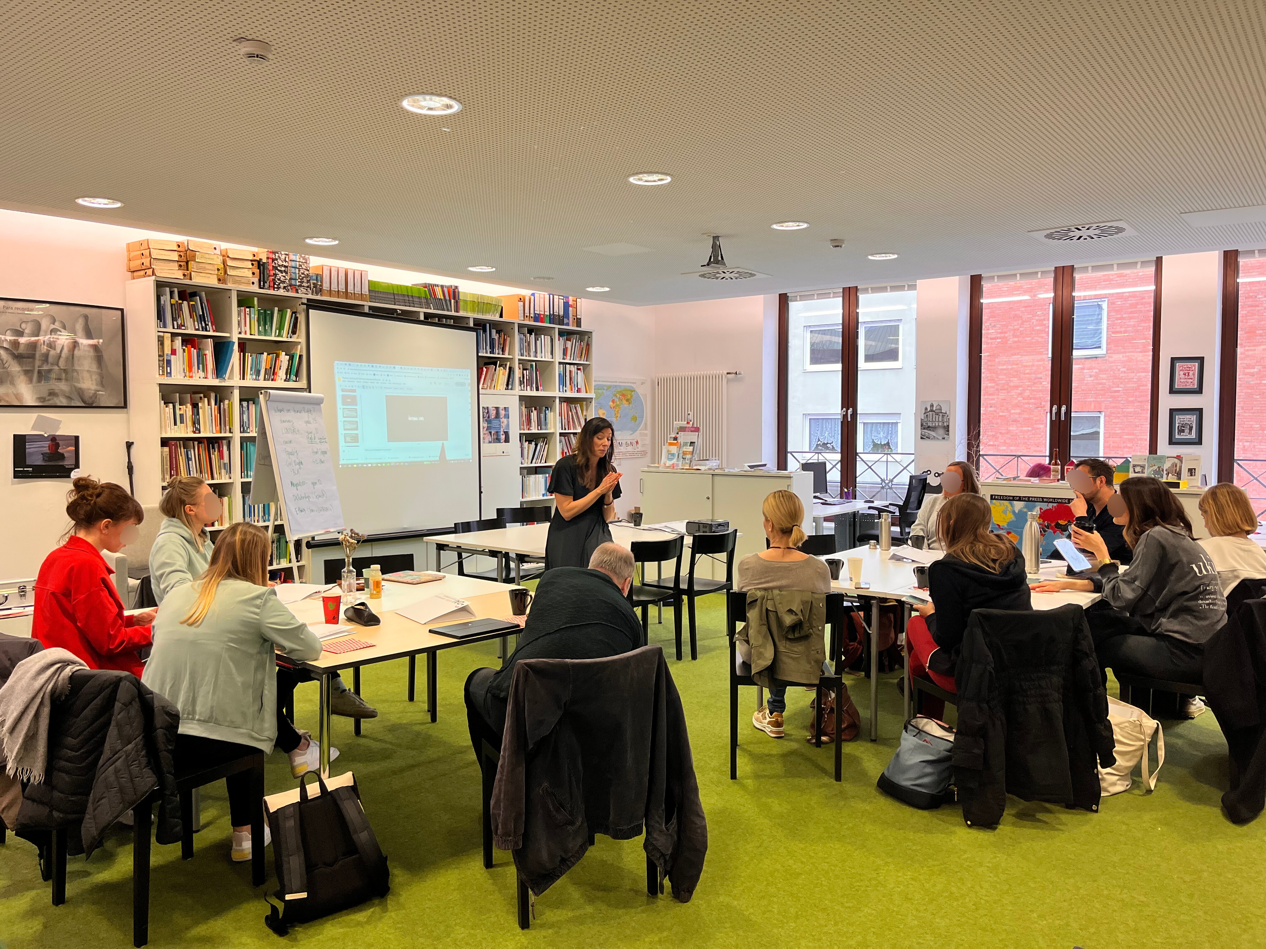Teacher Training: Engaging the Next Generation - Modern Business Correspondence Skills for Vocational Students